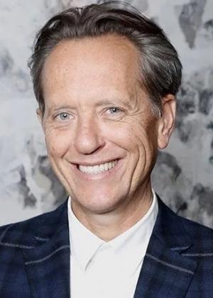 Richard E. Grant